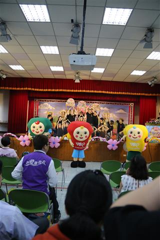 幸福家庭月開跑!(慈孝家庭楷模及推展家庭教育績優個人暨團體頒獎典禮)